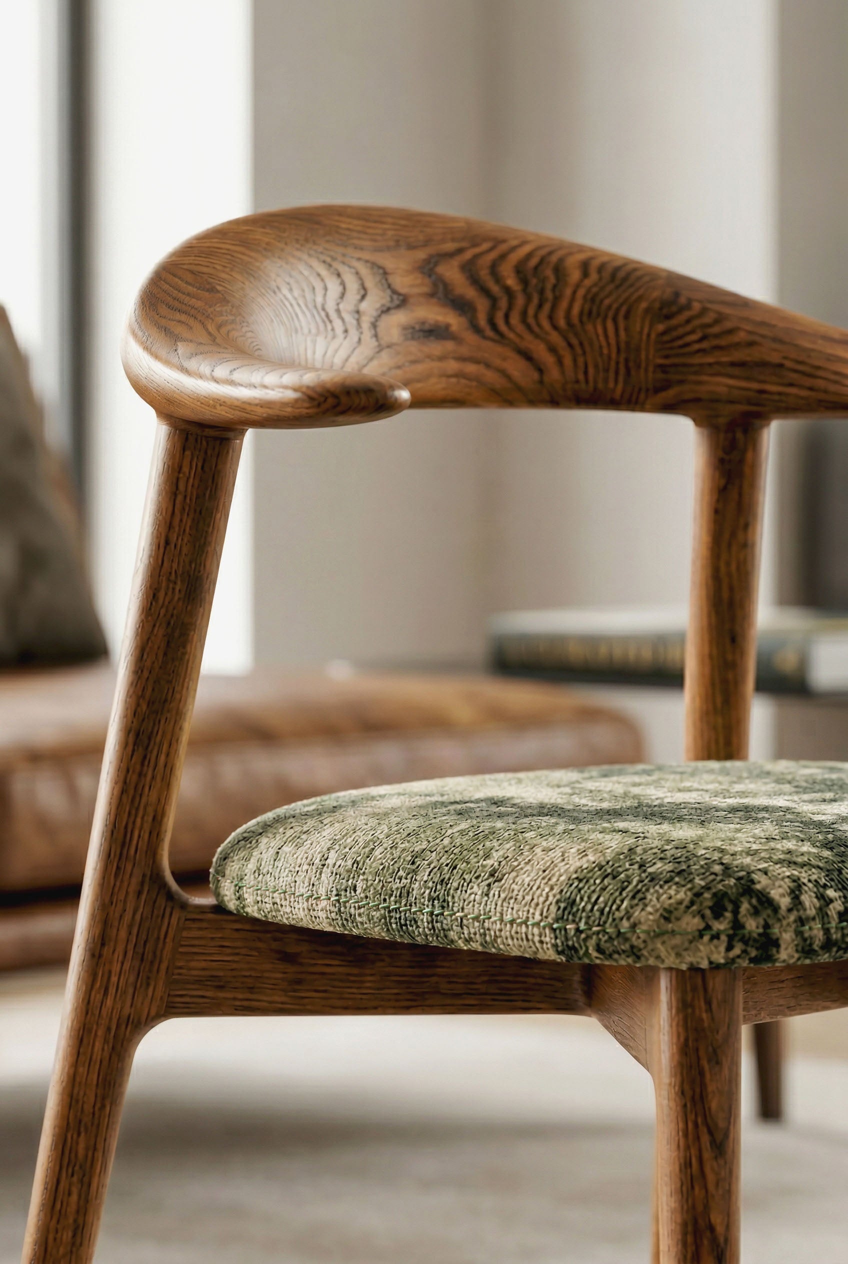 Chaise TORTUGA teinte noyer homa home