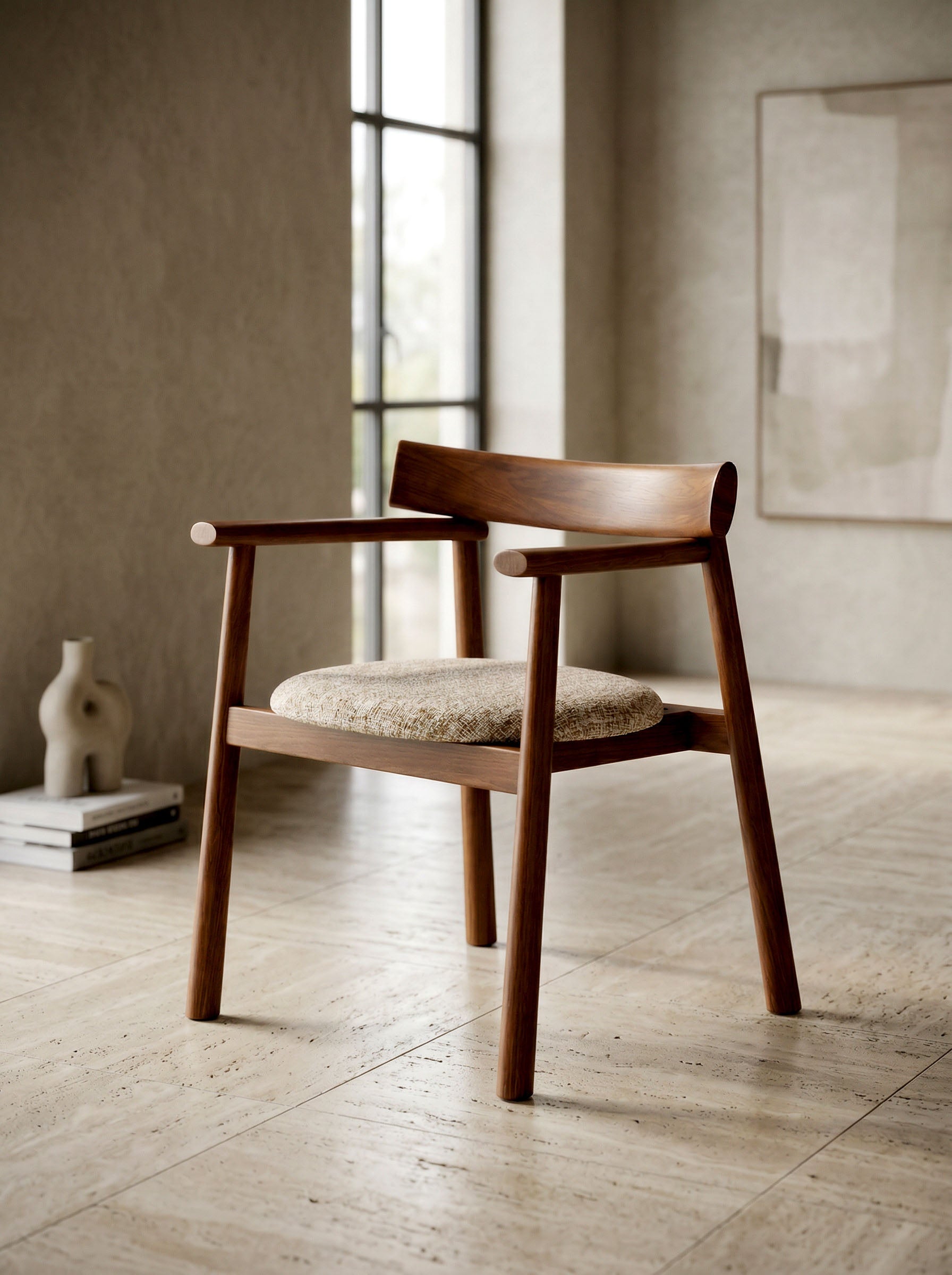 Chaise GAIA teinte noyer & tissu crème homa home