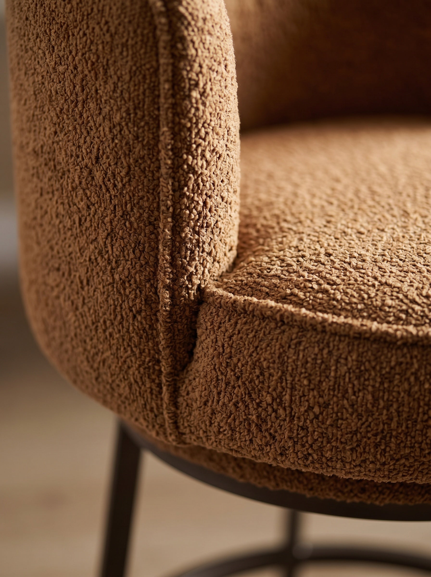 Tabouret DANA Camel L'Empreinte