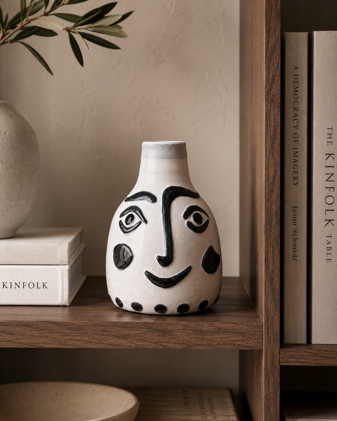 Vase décoratif MUSE en céramique écrue et noire Homa Home