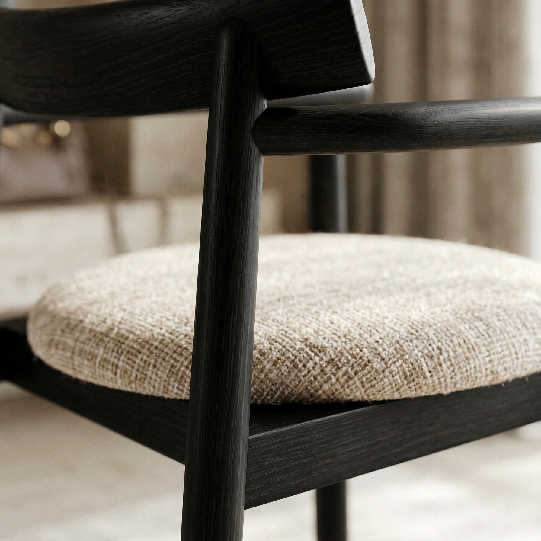 Chaise GAIA noir & tissu crème homa home